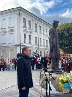 зображення_viber_2023-11-02_12-43-49-438