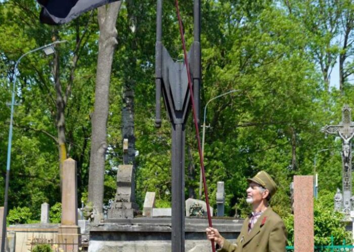 зображення_viber_2023-05-25_15-36-22-779-681×1024 (1)