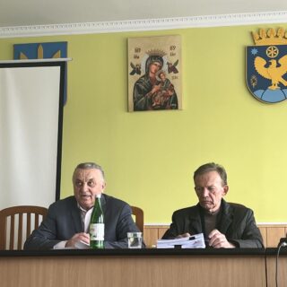 Комісії та президія розглянули порядок денний чергової сесії